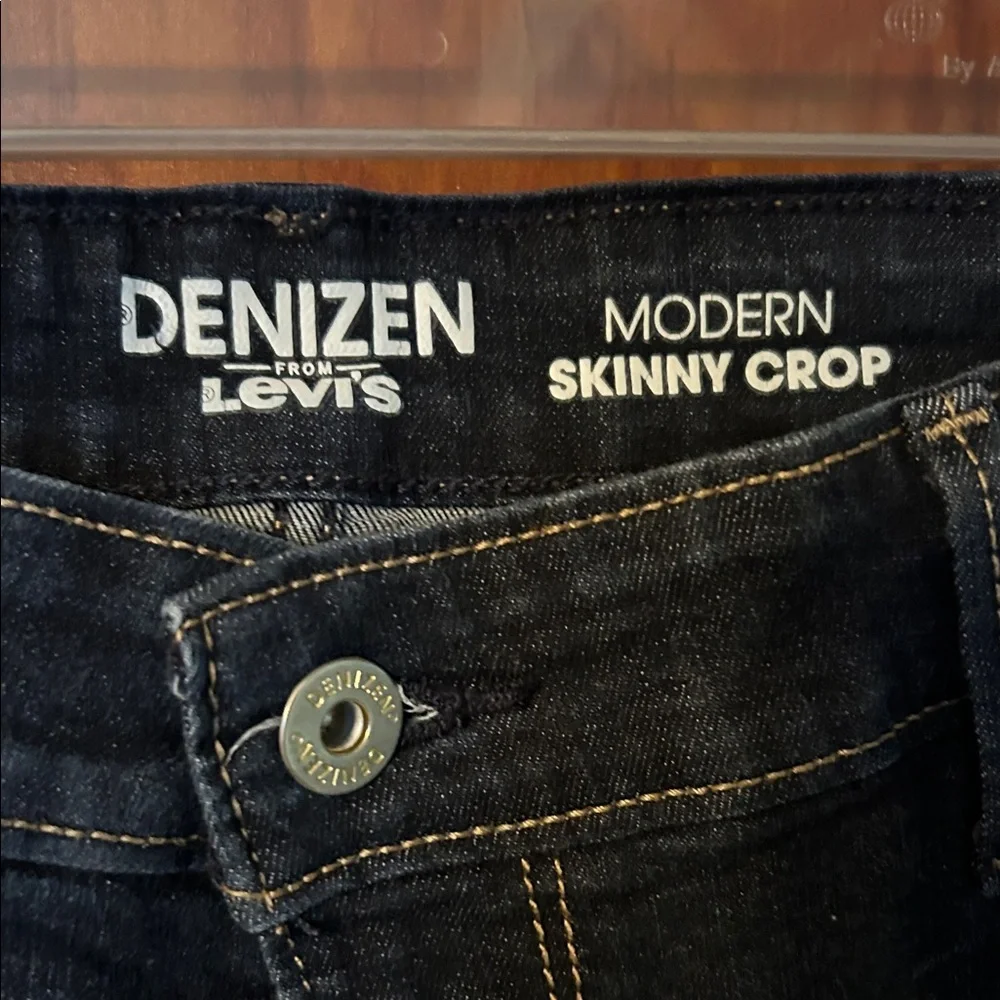 Levi's Denizen Modern Skinny Crop Jeans - Dark Blue - Picture 2 of 3